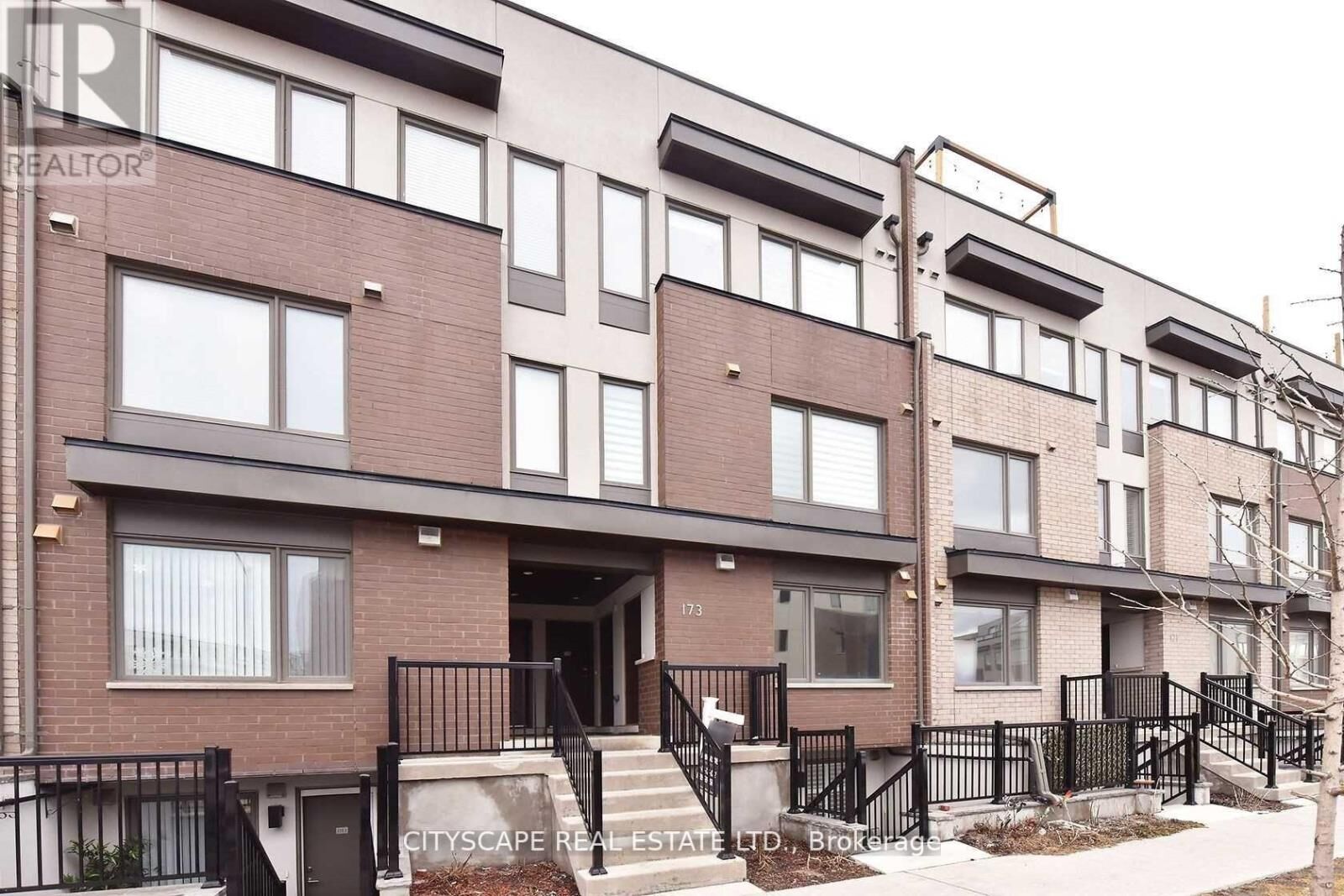 Property Photo:  173 William Duncan Road West 6  ON M3K 0B8 