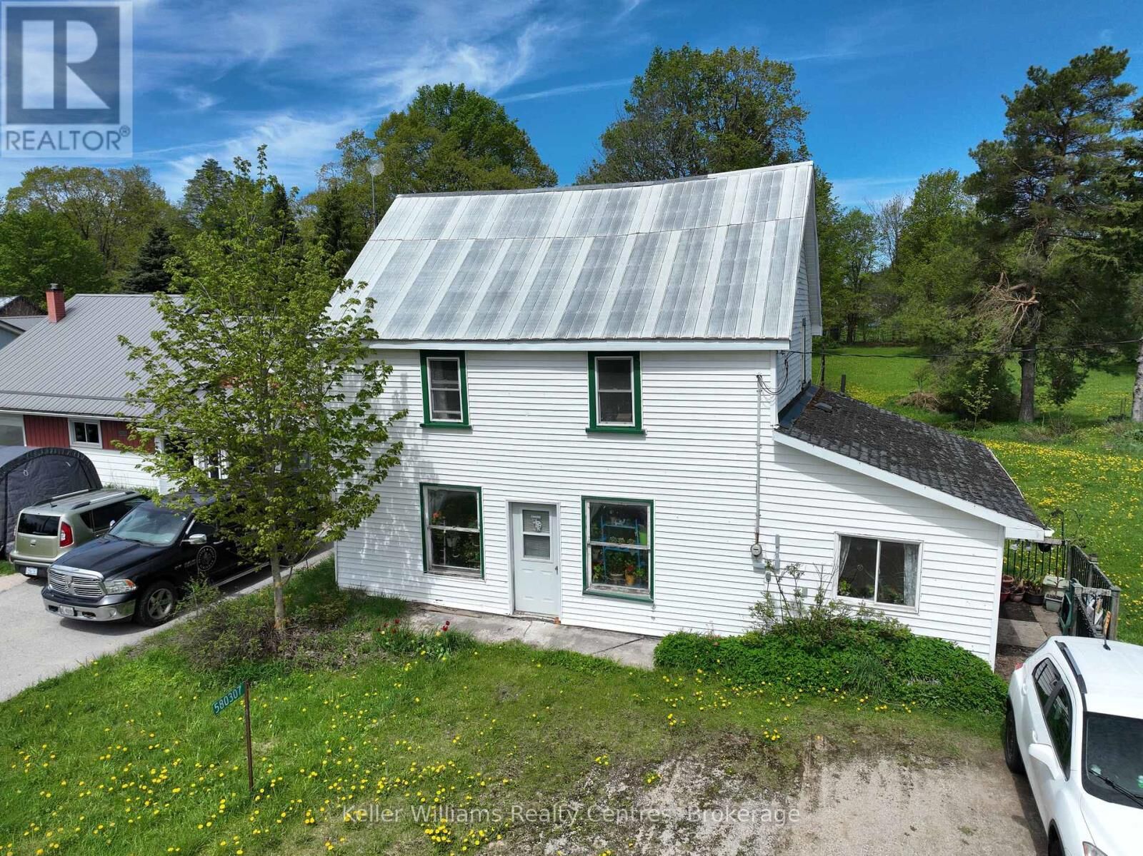Property Photo:  580307 Sideroad 60  ON N0H 1C0 