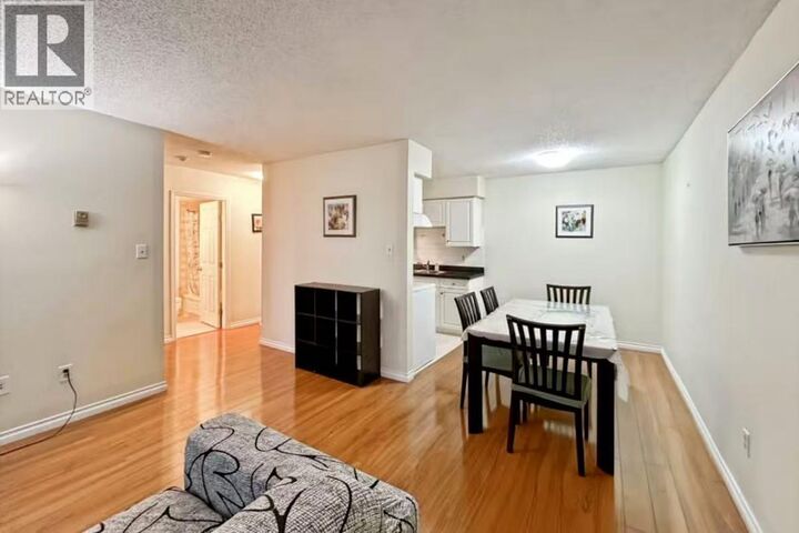 Property Photo:  836 Twelfth Street 2F  BC V3M 4K3 