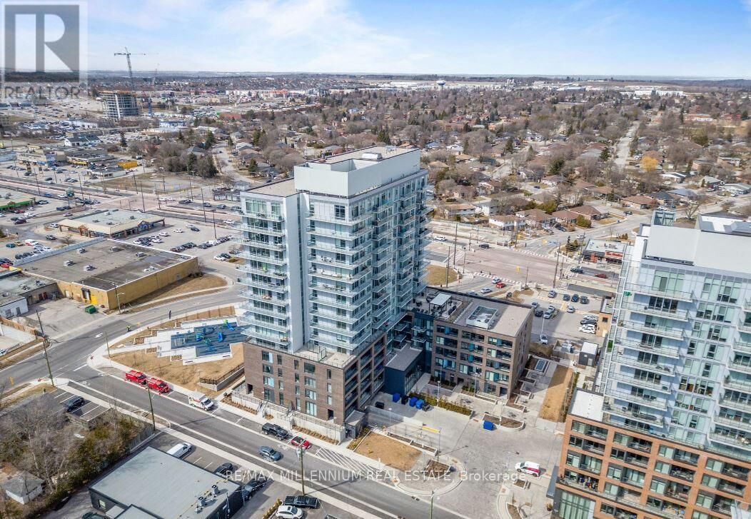 Property Photo: 185 Deerfield Road 1310 ON L3Y 0G7