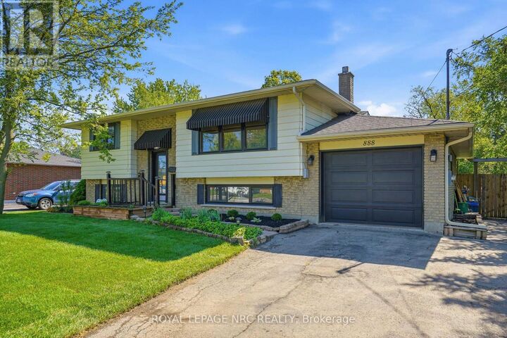 Property Photo: 888 Grandview Road ON L2A 4V7