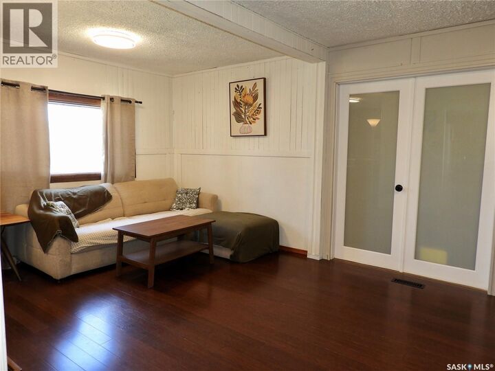 Property Photo:  109 Windsor Avenue  SK S0K 1X0 