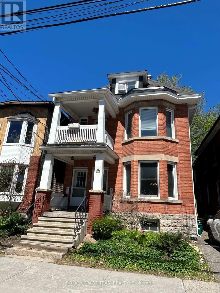 Property Photo:  427 Sunnyside Avenue A  ON K1S 0S6 