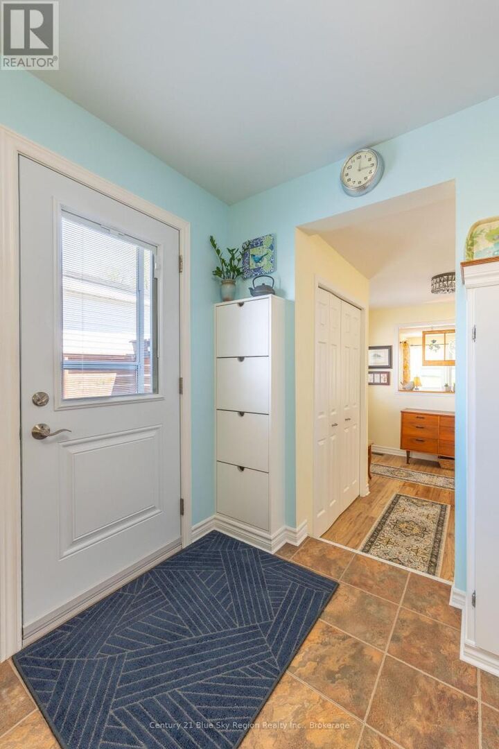 Property Photo:  777 Douglas Street  ON P1B 5P1 