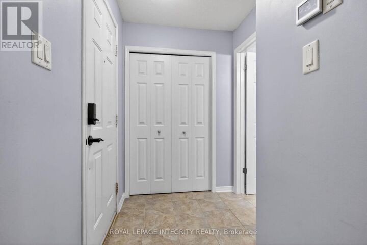 Property Photo:  267 Keltie Private  ON K2J 0A5 