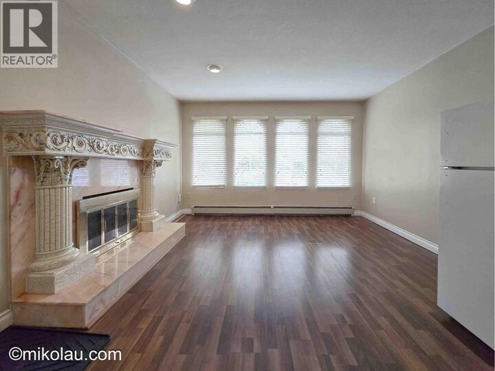 Property Photo:  377X Burke Street  BC V5H 1A4 