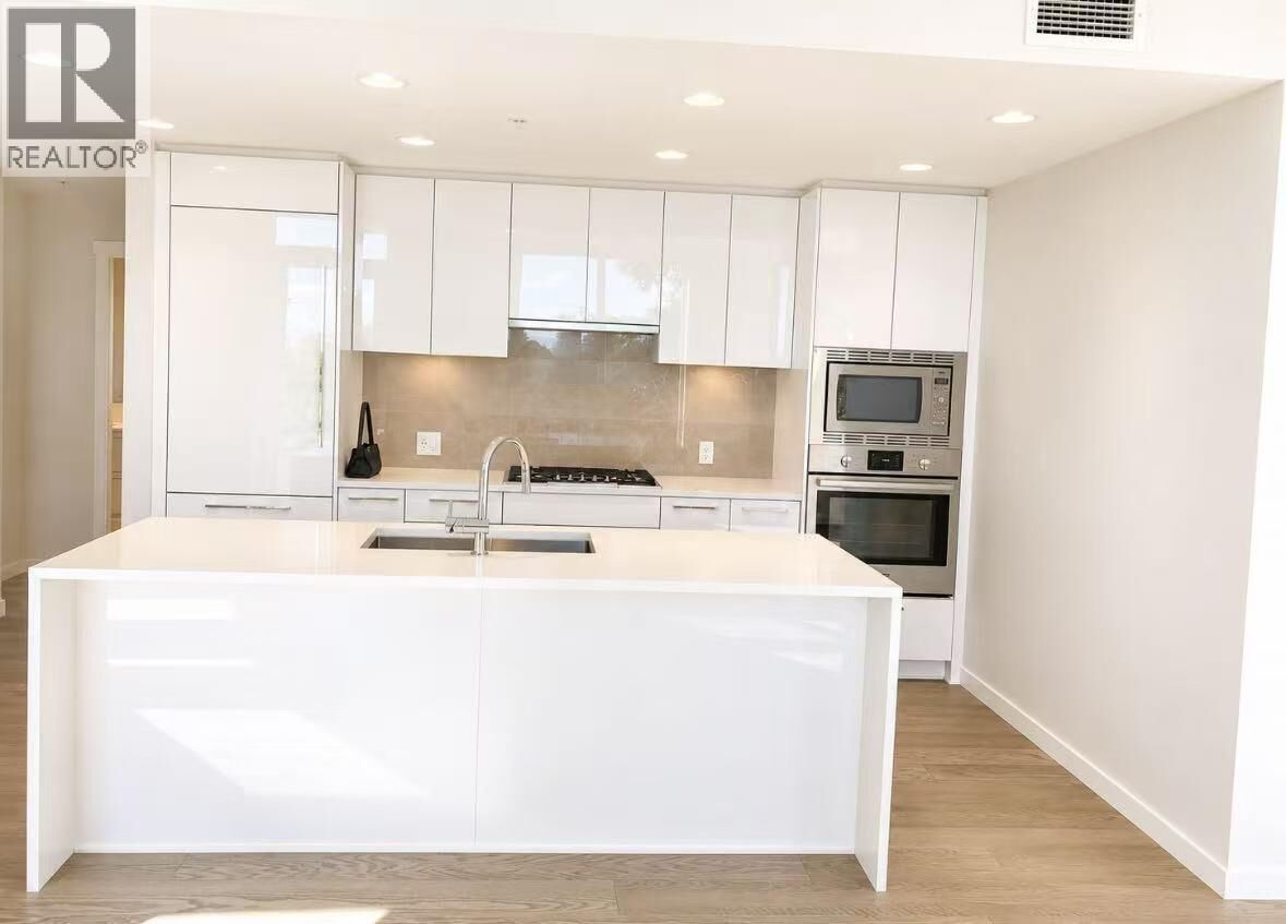 Property Photo:  3533 Ross Drive 809  BC V6S 0L3 