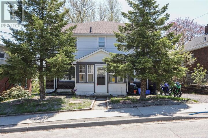 Property Photo: 257 Oak Street ON P3C 1N1