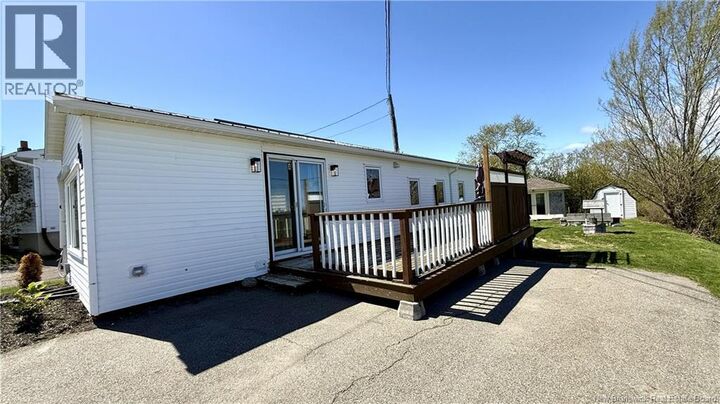 Property Photo: 902 Boulevard Des Acadiens NB E1W 1H6