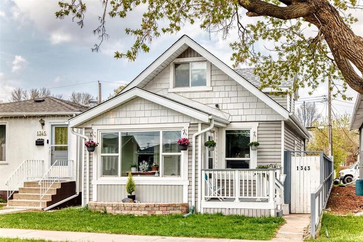 Photo de la propriété: 1343 Pritchard Avenue MB R2X 0H3