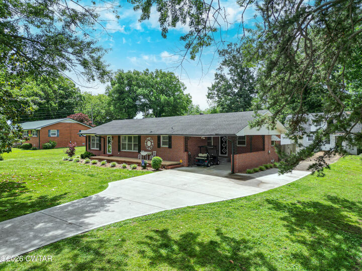 Property Photo:  512 E Main Street  TN 38001 