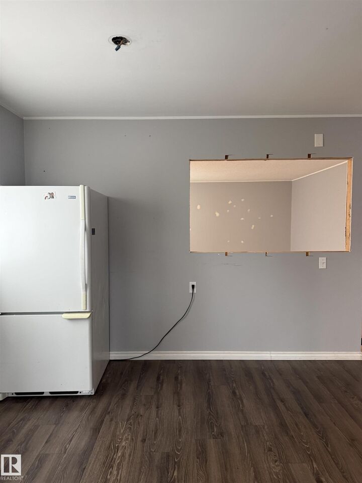 Property Photo: 5307 48 Street AB T7Z 1E4