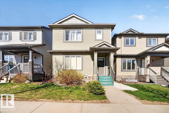 Property Photo: 1544 21 Street NW AB T6T 2B7