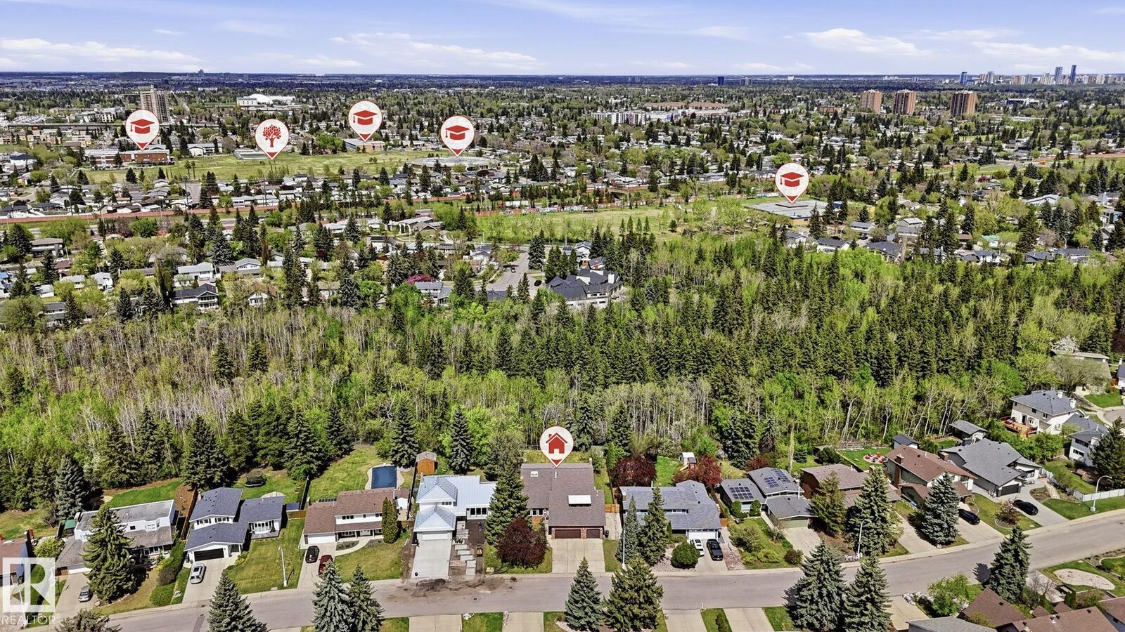 Property Photo:  303 Westridge Road NW  AB T5T 1C4 