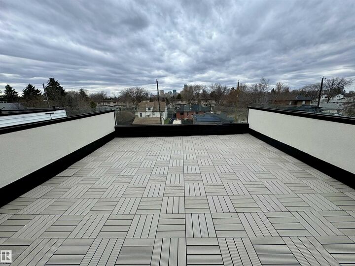 Property Photo: 9624 86 Street NW AB T6C 3E9