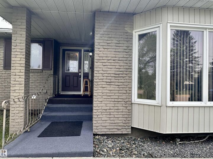 Property Photo:  10619 108 Avenue  AB T7P 1C7 