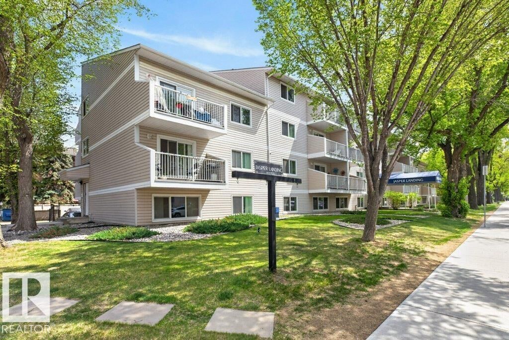 Property Photo: 10529 93 Street NW 411 AB T5H 1X6