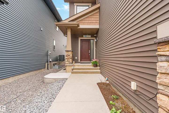 Property Photo: 5907 19 Avenue SW AB T6X 0P6
