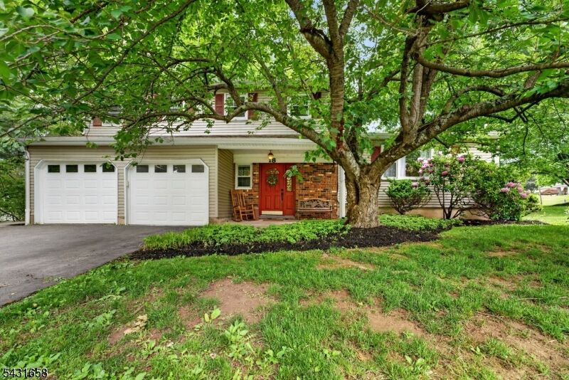 Property Photo:  18 Randi Way  NJ 08560 