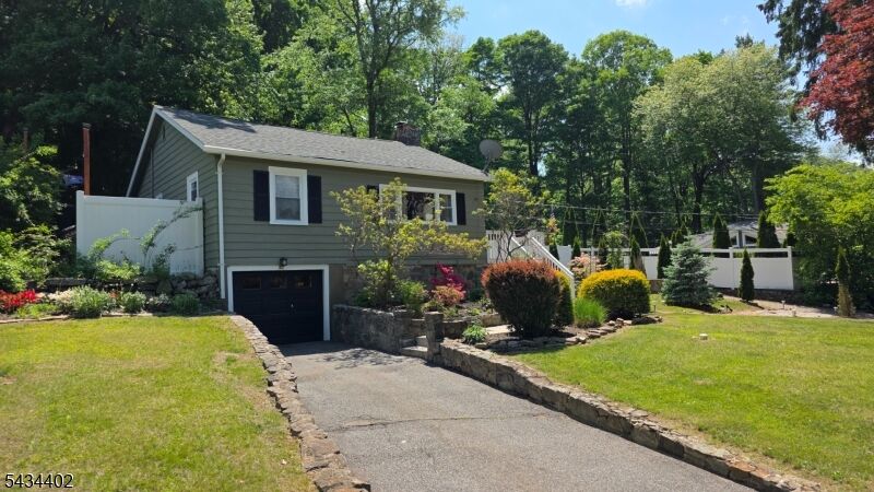 Property Photo: 37 Grandview Ave NJ 07460