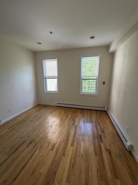 Property Photo:  331 Monroe St 2L  NJ 07030 