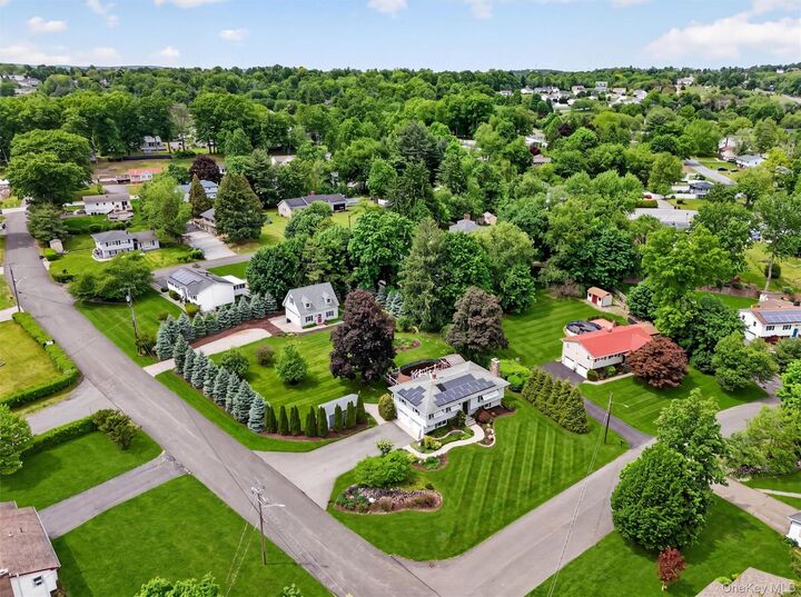 Property Photo:  46 Ben Lomond Drive  NY 10941 