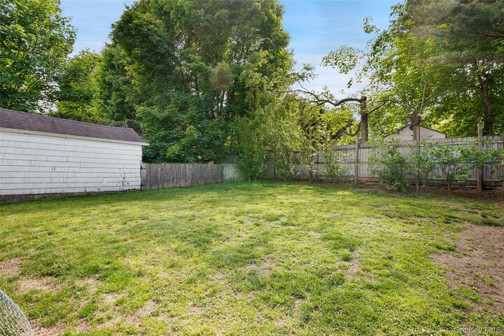 Property Photo:  151 Columbus Avenue  NY 10595 