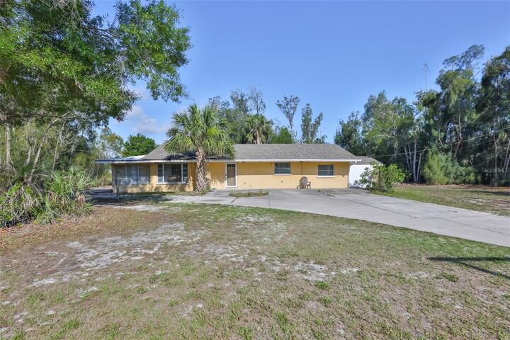 Property Photo:  14451 Highland Road  FL 33598 