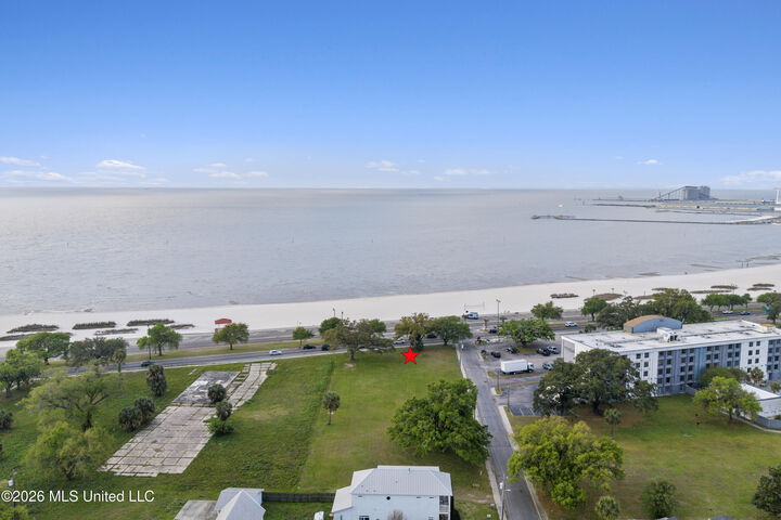 Property Photo:  1542 Beach Drive  MS 39507 