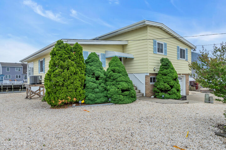 Property Photo:  87 Ronald Avenue S  NJ 08721 