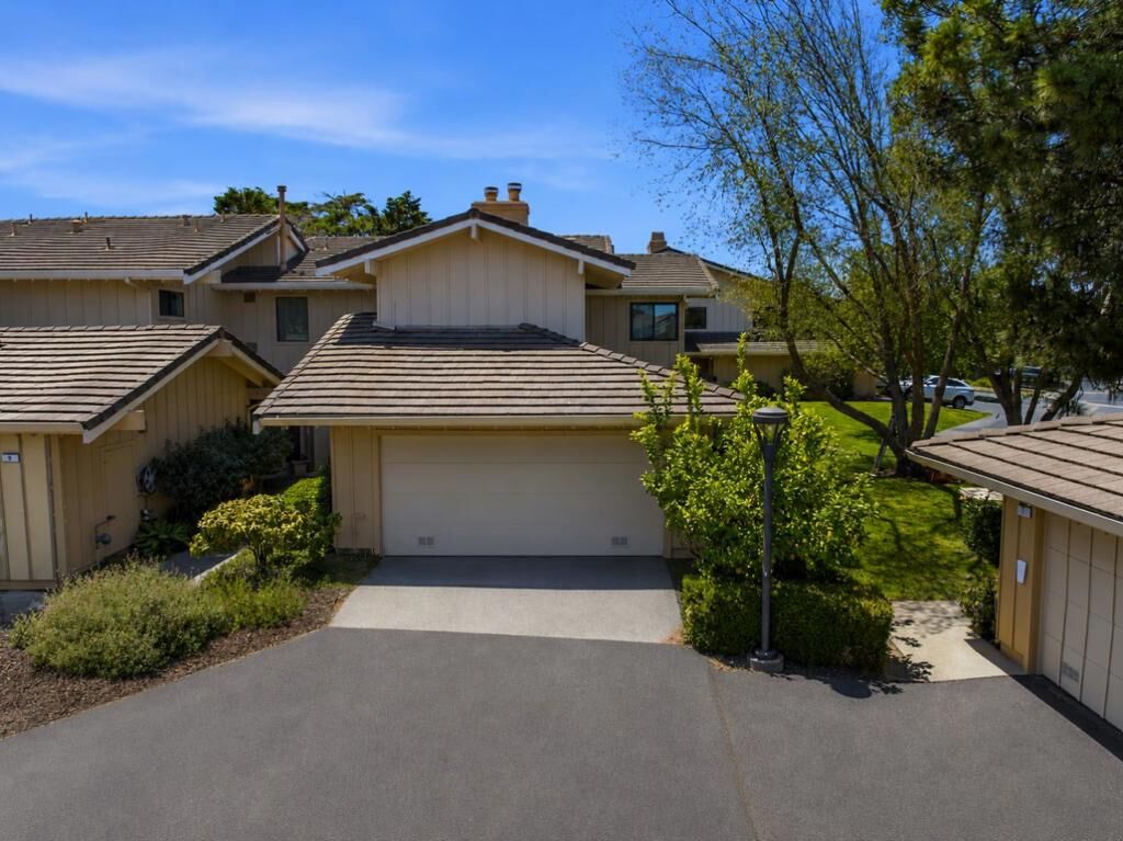 Property Photo:  8 Calypso Lane  CA 94070 