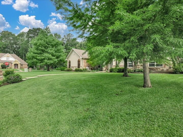 Property Photo: 138 Copperwood Loop TX 75901