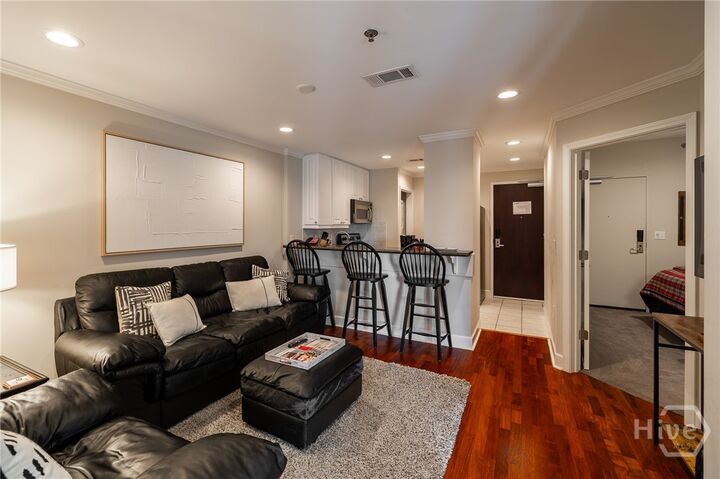 Property Photo:  250 W Broad Street 720  GA 30601 