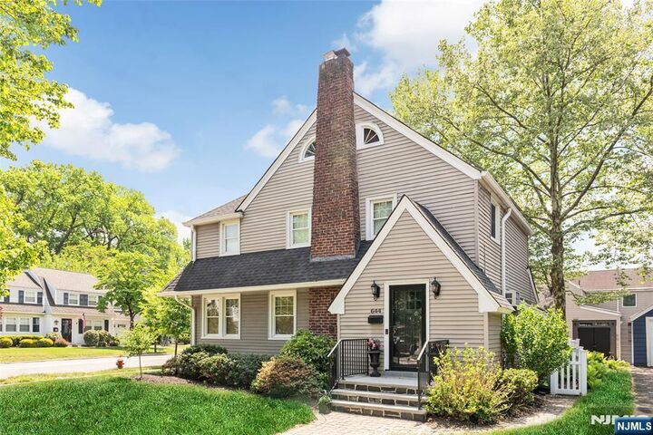 Property Photo:  644 Linwood Avenue  NJ 07450 