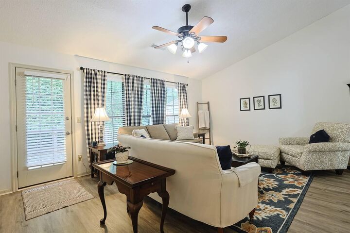 Property Photo:  117 Creekstone Court  KY 41076 