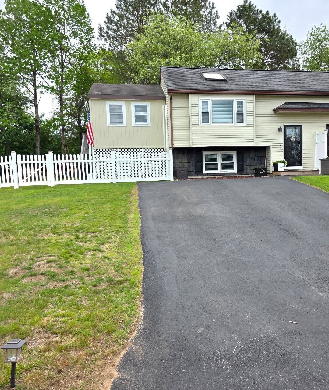 Property Photo:  6 L Matthew Drive  NH 03038 