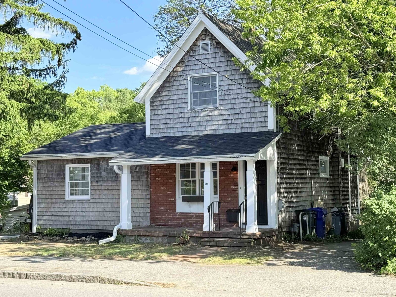 Property Photo:  426 Milford Street  NH 03102 