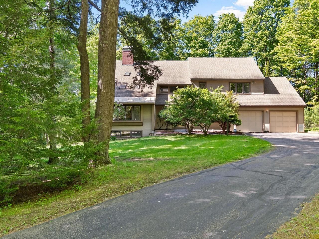 Property Photo: 607 Beaver Creek Road VT 05482