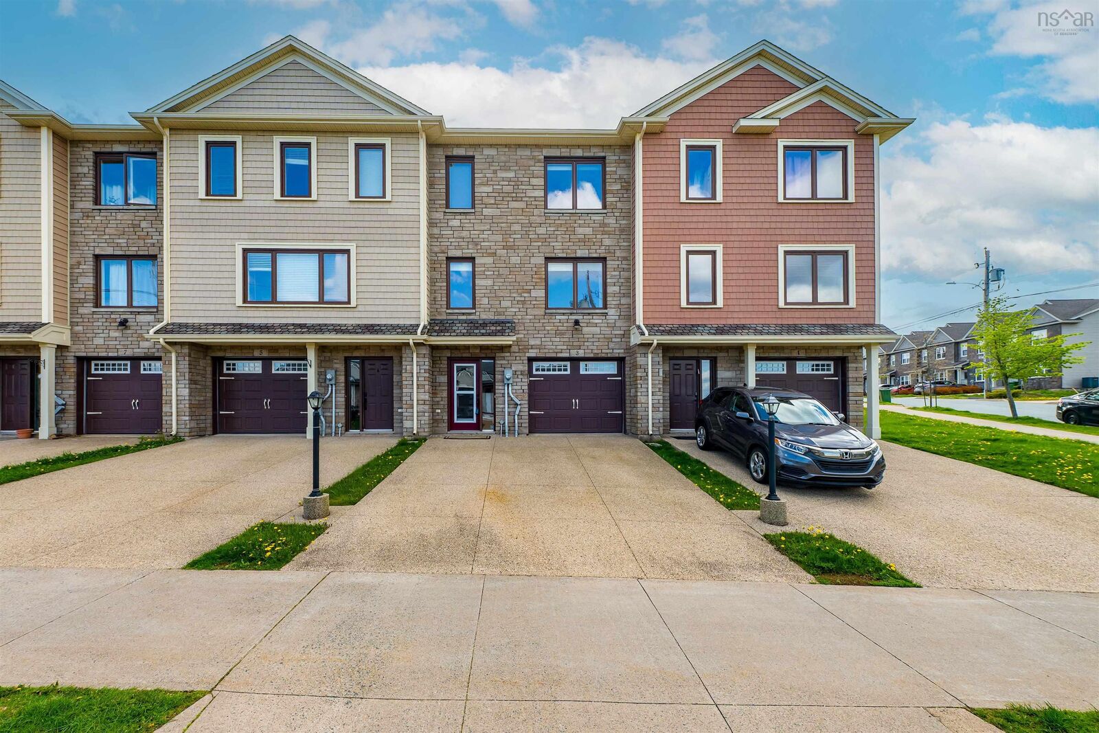 Property Photo: 3 Cabernet Court NS B3T 0E1
