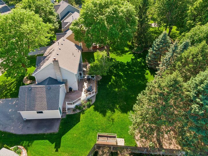 Property Photo:  689 Havenhill Road  MN 55123 