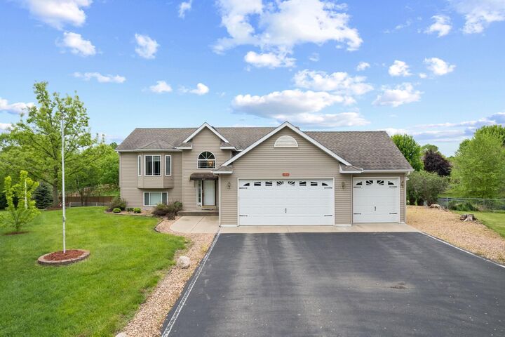 Property Photo:  103 Cedar Court  MN 55358 