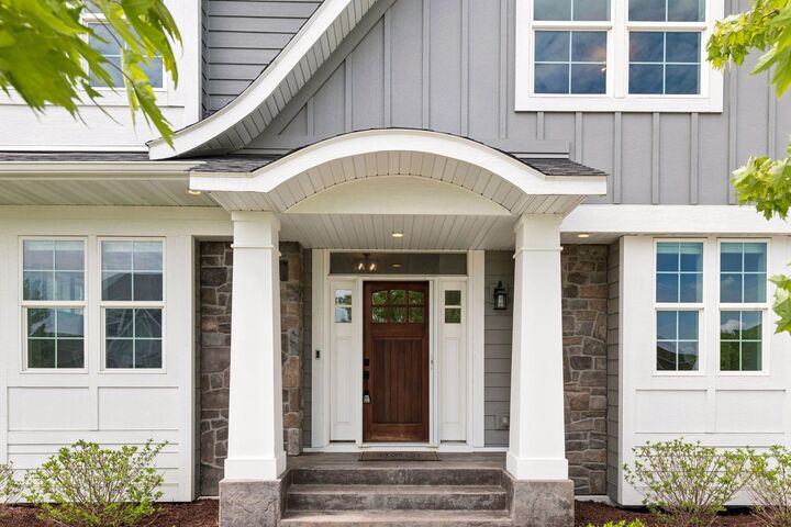Property Photo:  6085 Urbandale Lane N  MN 55446 
