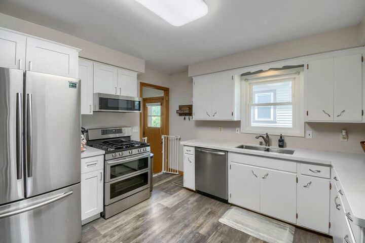 Property Photo:  5515 44th Avenue S  MN 55417 