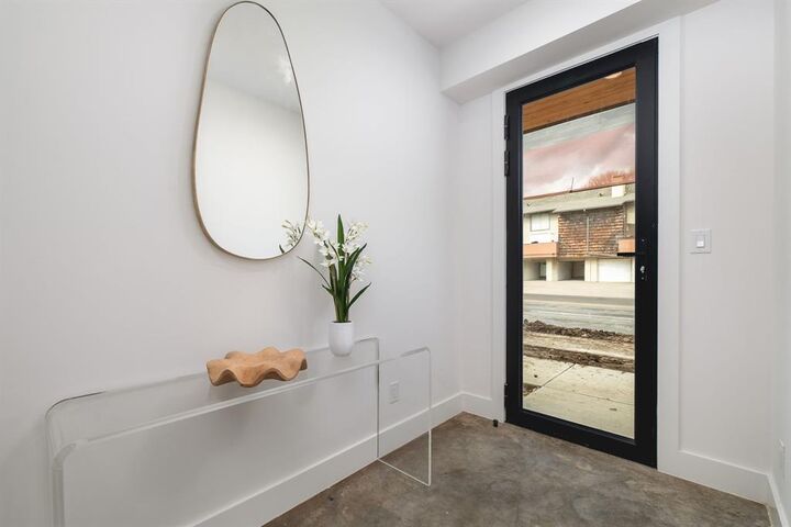 Property Photo: 3053 Wycliff Avenue 204 TX 75219