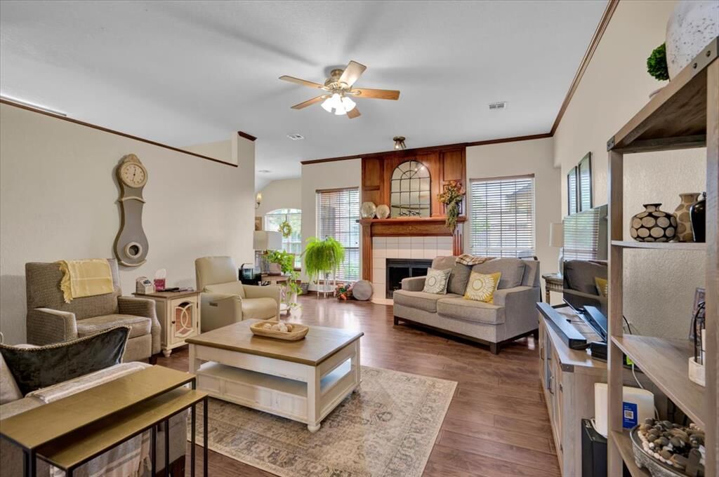 Property Photo:  2912 Astor Drive  OK 73072 