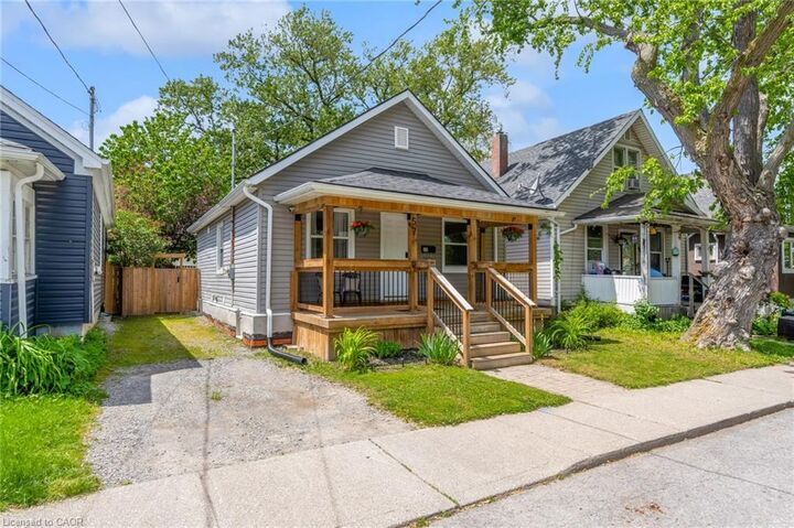 Property Photo:  57 Richmond Avenue  ON L2R 3W6 