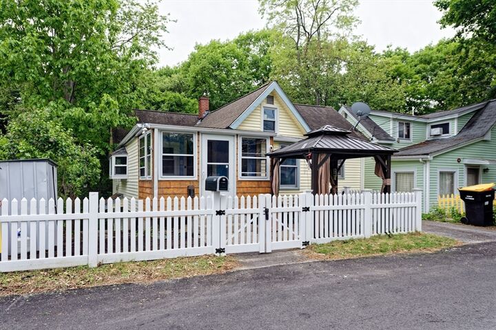Property Photo:  330 Mount Wayte Ave  MA 01702 