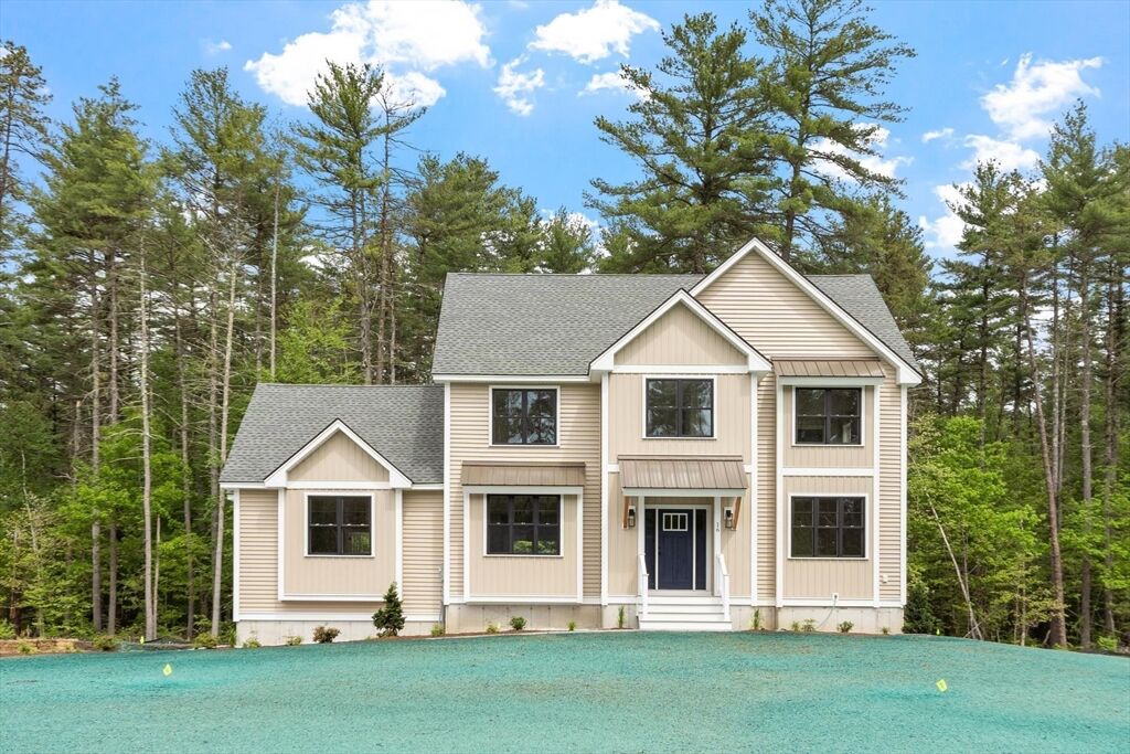 Property Photo:  16 Unkety Brook Way  MA 01827 