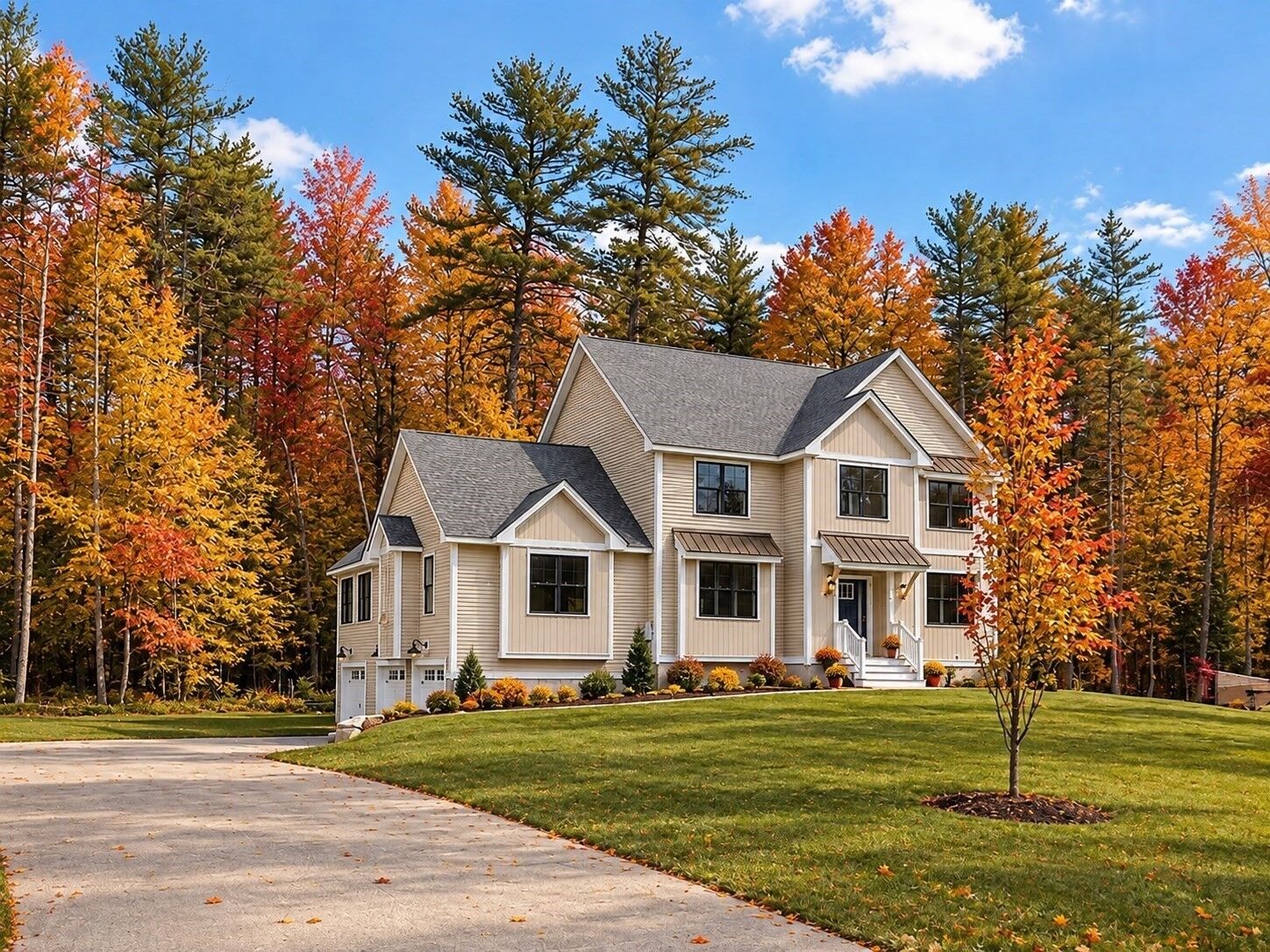 Property Photo:  16 Unkety Brook Way  MA 01827 