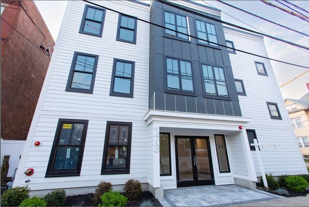 Property Photo: 173 Magnolia 4 MA 02125
